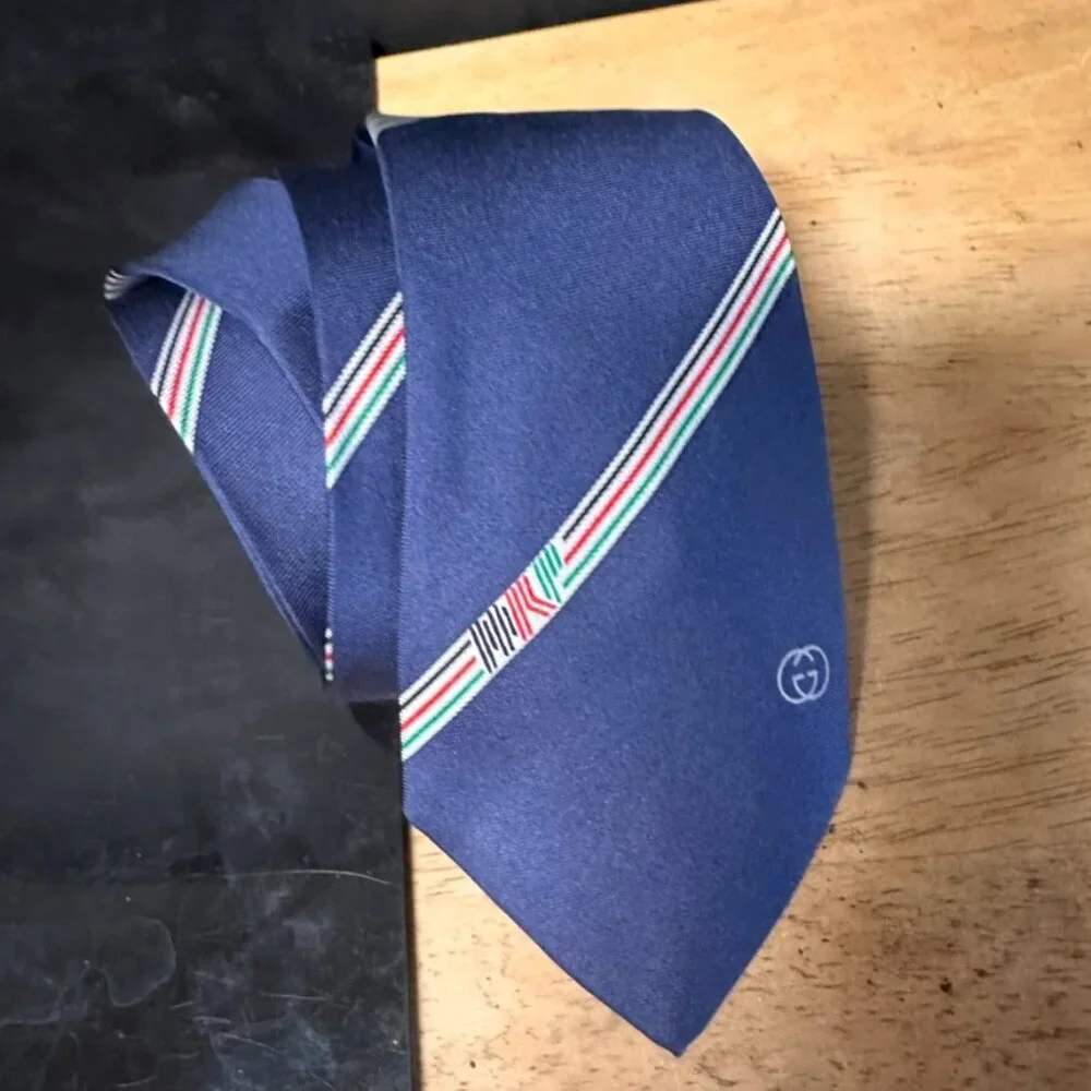Gucci Silk Tie Logo Mens Gift Art Necktie Luxury Blue Striped Office Formal Vtg